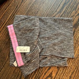 Lulu lemon chill scarf